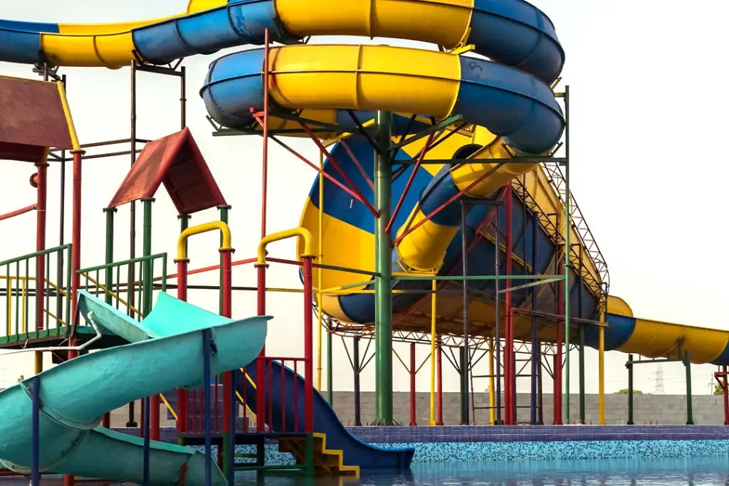 Aqua Snake Slide at Mojoland