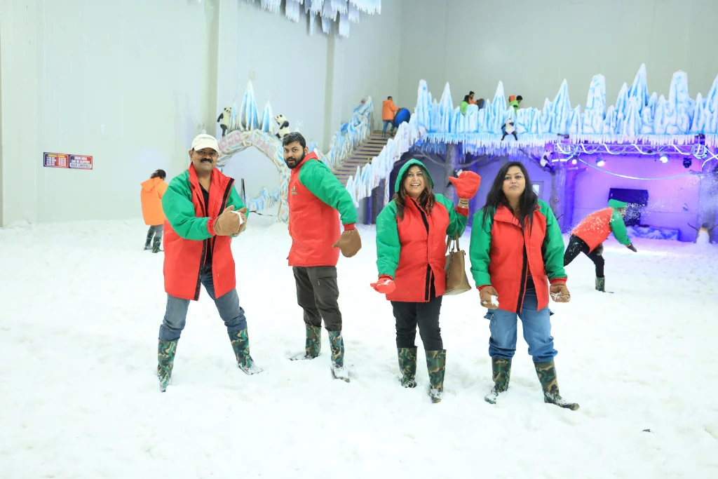 Attractions at Mojoland Snow Park